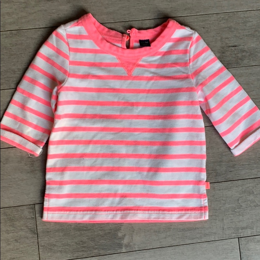 Baby gap size 4 quarter sleeve shirt